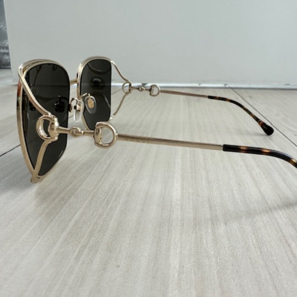 Brand NEW Gucci Gold Grey Metal Oversized Sunglasses - Picture 5 of 6